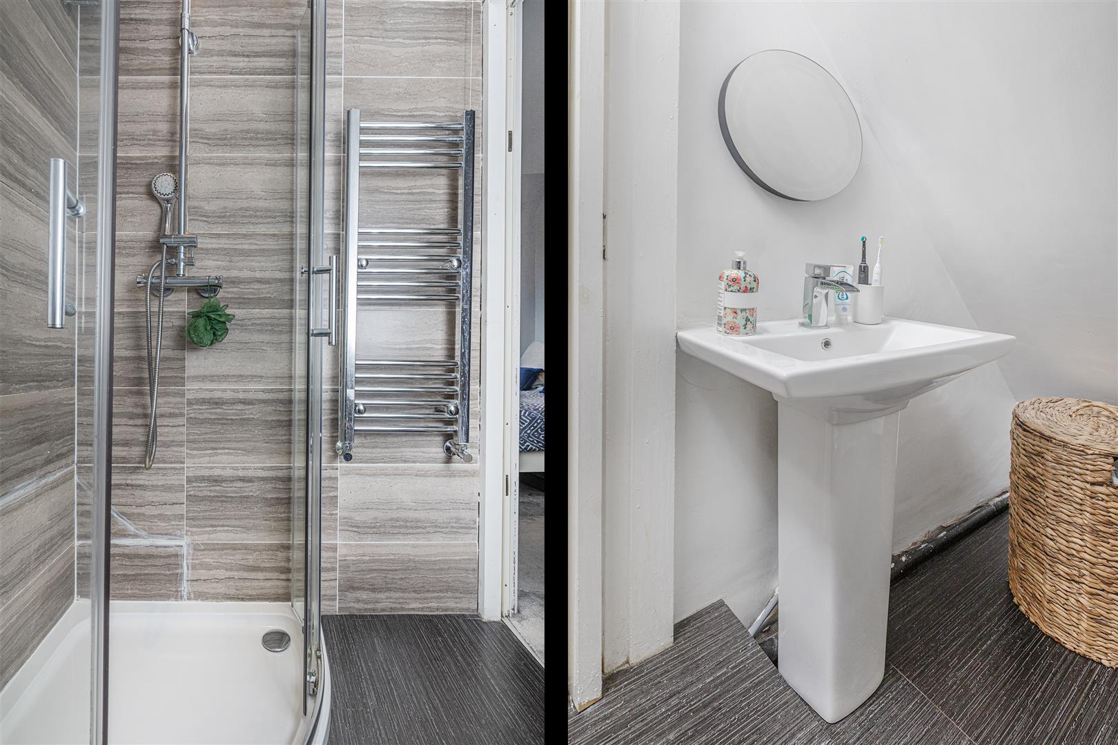 En Suite Shower Room